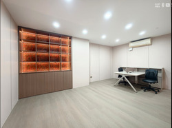 Yi Guang Factory Building (D14), Office #601998371